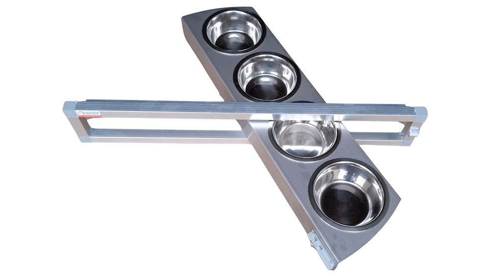 Krmný otočný pult se čtyřmi miskami (Čtyřmiska - nerez)